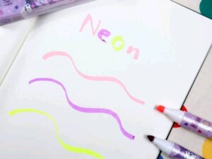 Alternative view of BR ปากกาไฮไลท์ SANRIO ลิขสิทธิ์แท้ SET 3 แท่ง 3 สี เน้นข้อความให้เด่น พร้อมความคิ้วท์เกินต้าน!