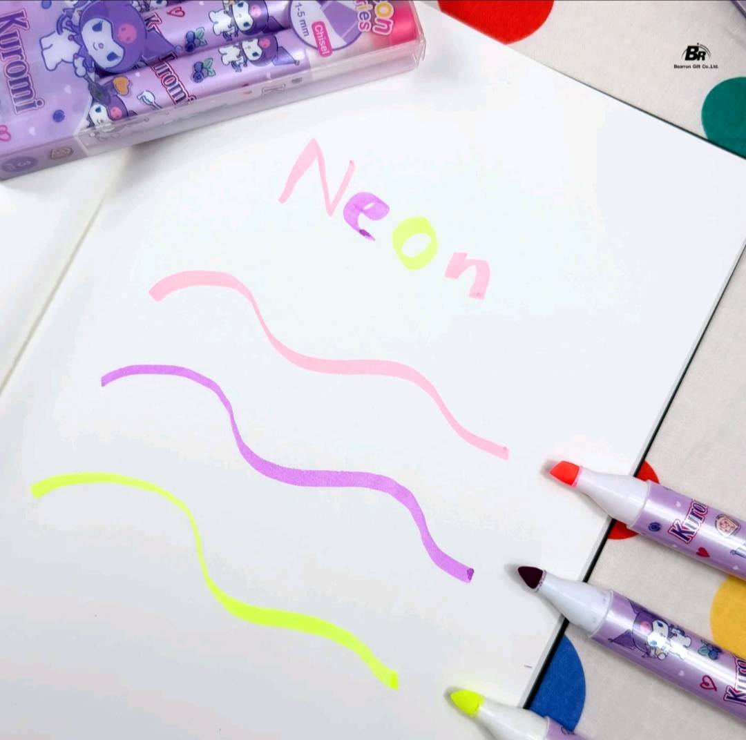 BR ปากกาไฮไลท์ SANRIO ลิขสิทธิ์แท้ SET 3 แท่ง 3 สี เน้นข้อความให้เด่น พร้อมความคิ้วท์เกินต้าน! - Image 2